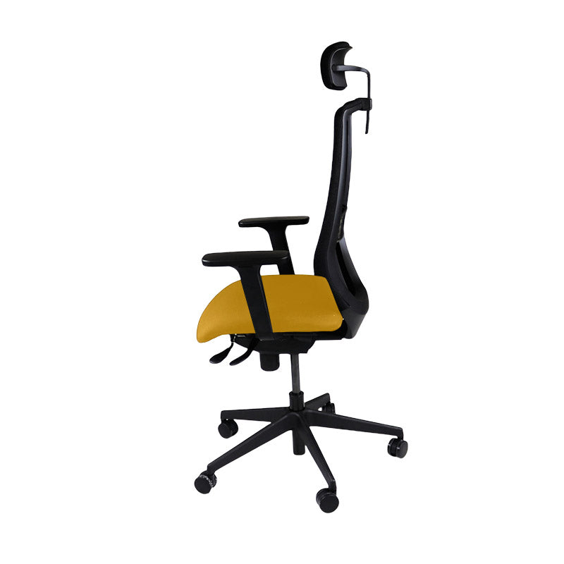 The Office Crowd: Scudo bureaustoel met gele stoffen zitting met hoofdsteun - gerenoveerd