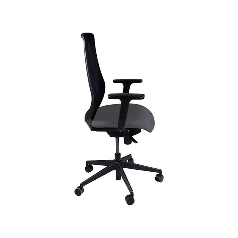 The Office Crowd: Scudo Task Chair with Grey Fabric Seat without Headrest - Refurbished