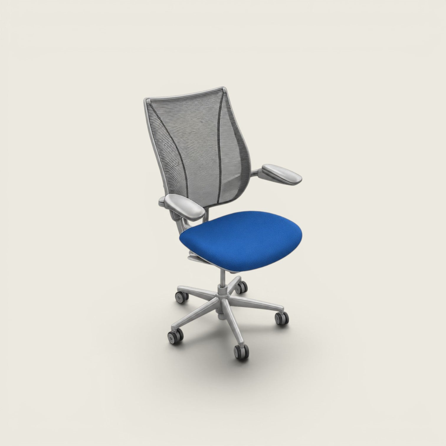 <tc>Humanscale</tc>: <tc>Liberty</tc> Bureaustoel in zwarte stof - gerenoveerd
