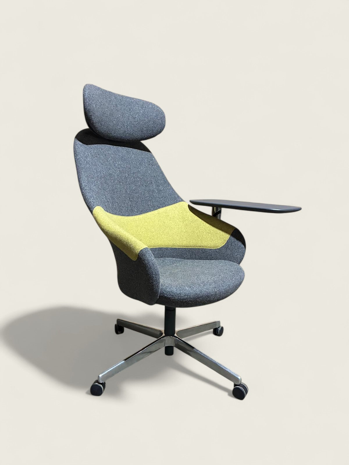 <tc>Senator</tc>: Bureaustoel met schrijftablet - Gereviseerd