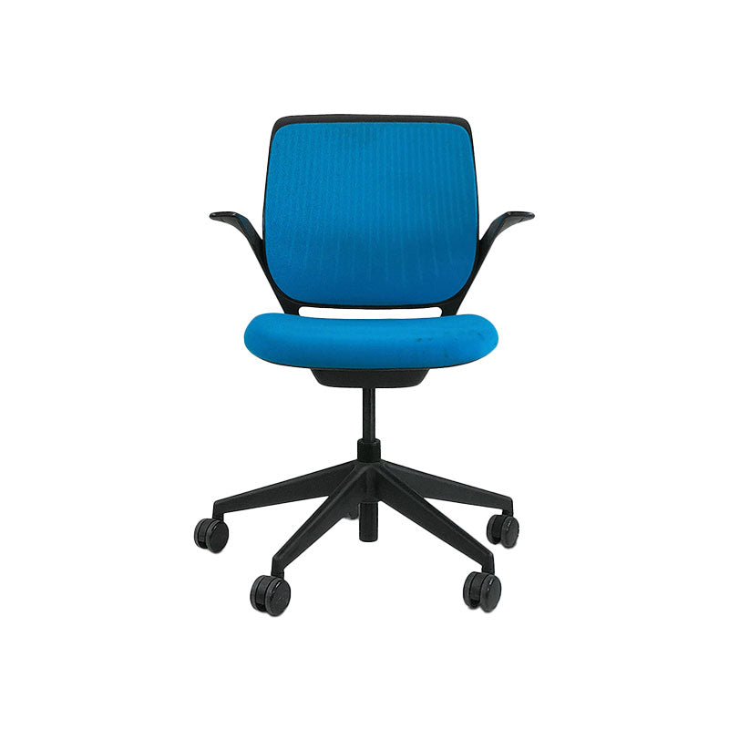 Steelcase: Cobi Meeting Chair with Black Frame in Blue Fabric - Refurbished