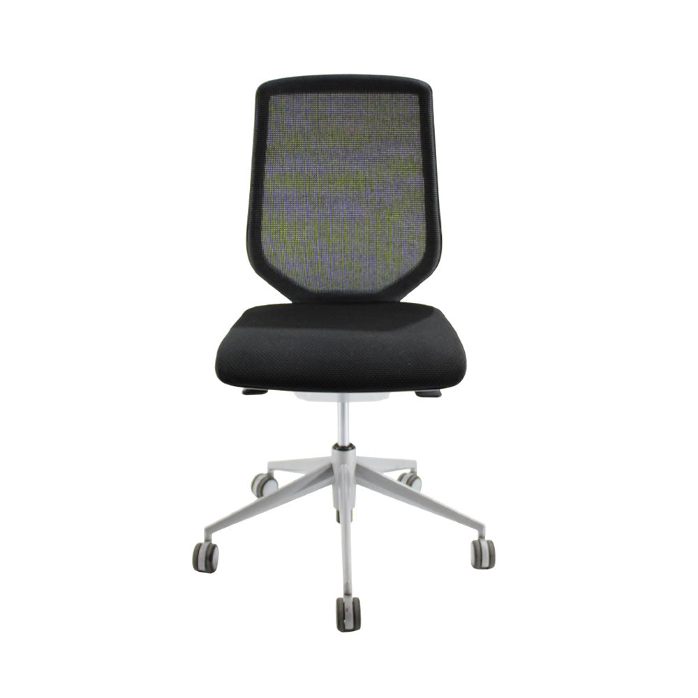 Actiu: TNK Ergonomic Office Chair Without Arms in Black - Refurbished