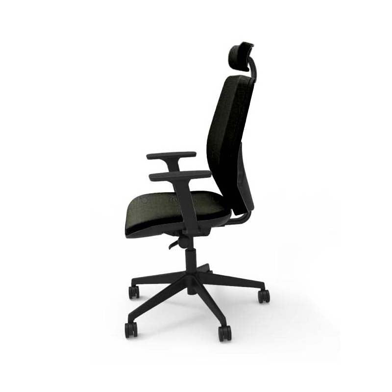 The Office Crowd: Hide Office Chair - Hoge rugleuning met hoofdsteun in zwarte stof - Gerenoveerd