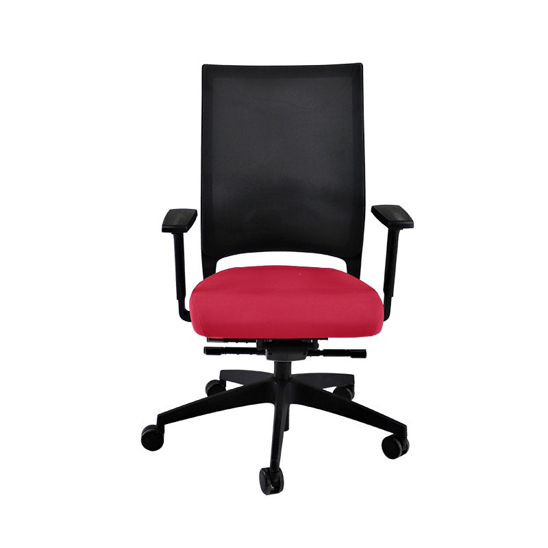 Sedus: Quarterback bureaustoel met zwart frame in rode stof - Gerenoveerd