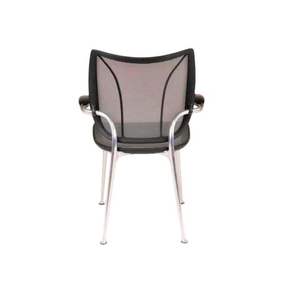 Humanscale: Liberty-bijzetstoel met aluminium frame - Gerenoveerd