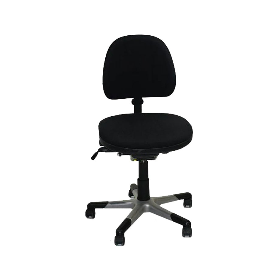 RH Logic: 2 ergonomische bureaustoelen - gerenoveerd